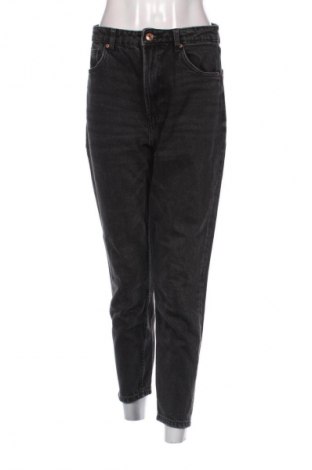 Damen Jeans Bershka, Größe M, Farbe Schwarz, Preis 19,99 €