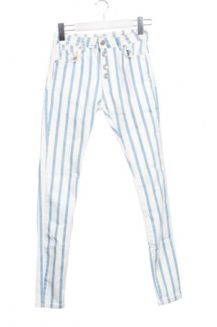 Női farmernadrág Bershka, Méret XS, Szín Sokszínű, Ár 5 759 Ft