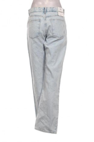 Dámské džíny  Bershka, Velikost M, Barva Modrá, Cena  699,00 Kč