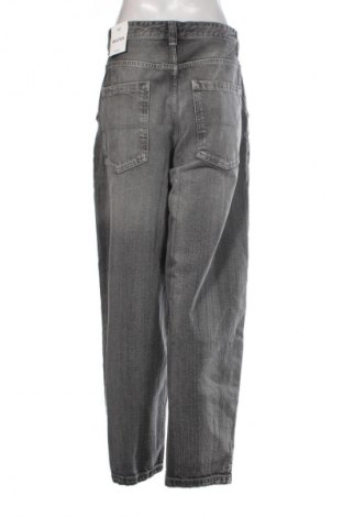 Damen Jeans Bershka, Größe L, Farbe Grau, Preis 30,99 €