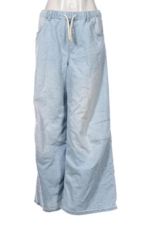 Dámske džínsy  Bershka, Veľkosť M, Farba Modrá, Cena  27,95 €