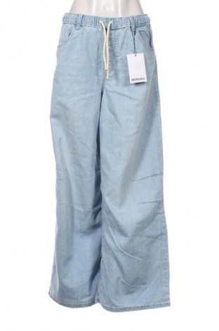 Dámske džínsy  Bershka, Veľkosť S, Farba Modrá, Cena  27,95 €