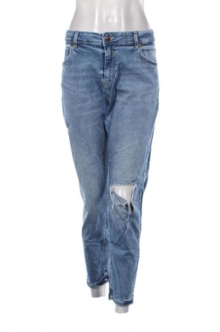 Damen Jeans Bershka, Größe M, Farbe Blau, Preis € 15,00