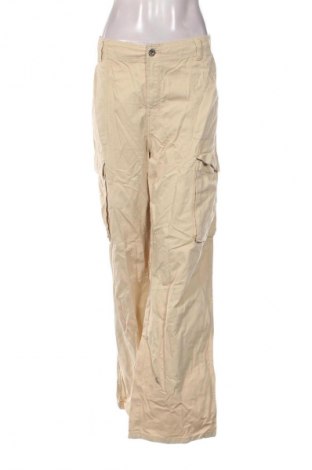 Damen Jeans Bershka, Größe XL, Farbe Ecru, Preis € 17,99