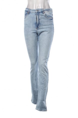 Női farmernadrág Bershka, Méret M, Szín Kék, Ár 8 612 Ft