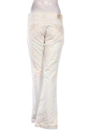 Női farmernadrág Bogner Jeans, Méret M, Szín Ekrü
, Ár 28 945 Ft