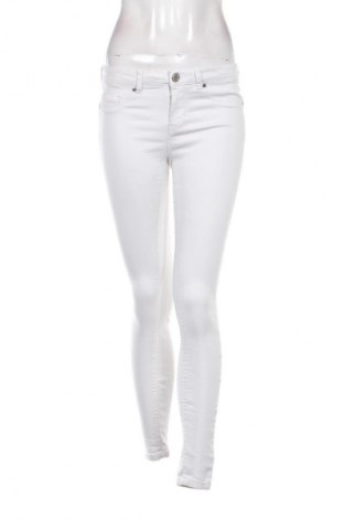 Női farmernadrág Fb Sister, Méret S, Szín Fehér, Ár 6 198 Ft