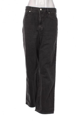 Női farmernadrág Levi's, Méret M, Szín Szürke, Ár 44 009 Ft