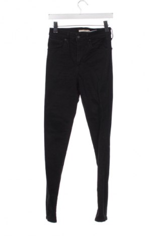 Dámské džíny  Levi's, Velikost S, Barva Černá, Cena  1 920,00 Kč