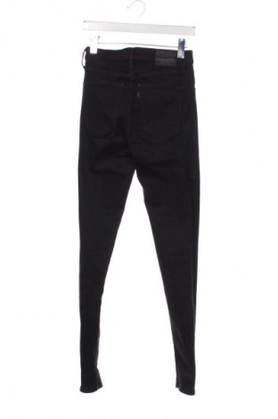 Dámské džíny  Levi's, Velikost S, Barva Černá, Cena  1 920,00 Kč