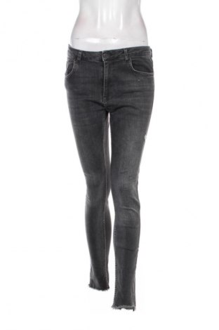 Damen Jeans Mohito, Größe M, Farbe Schwarz, Preis 10,00 €