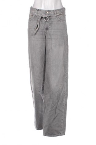 Női farmernadrág ONLY, Méret S, Szín Szürke, Ár 15 889 Ft