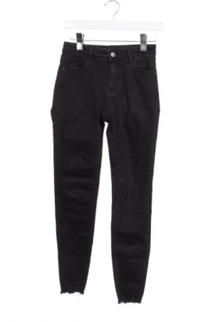 Dámské džíny  Reserved, Velikost XS, Barva Černá, Cena  419,00 Kč
