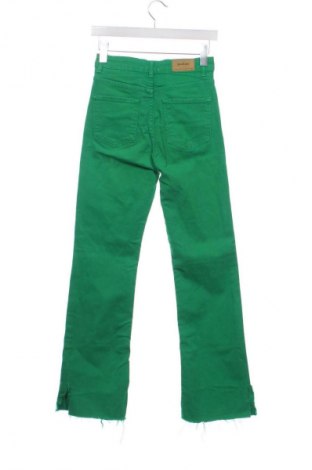 Damen Jeans Stradivarius, Größe XS, Farbe Grün, Preis € 15,00