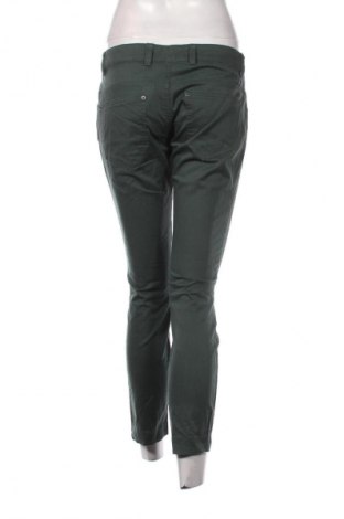 Damen Jeans United Colors Of Benetton, Größe M, Farbe Grün, Preis € 12,99