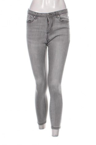 Női farmernadrág Vero Moda, Méret S, Szín Szürke, Ár 7 025 Ft