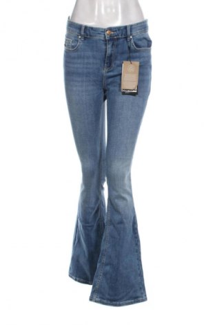 Γυναικείο Τζίν Vero Moda, Μέγεθος L, Χρώμα Μπλέ, Τιμή 47,99 €