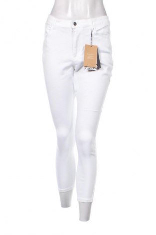 Női farmernadrág Vero Moda, Méret M, Szín Fehér, Ár 19 749 Ft