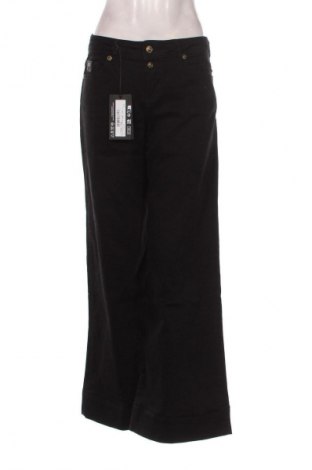 Női farmernadrág Versace Jeans, Méret M, Szín Fekete, Ár 52 049 Ft