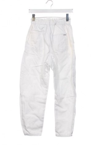 Γυναικείο Τζίν Zara, Μέγεθος XS, Χρώμα Λευκό, Τιμή 13,81 €