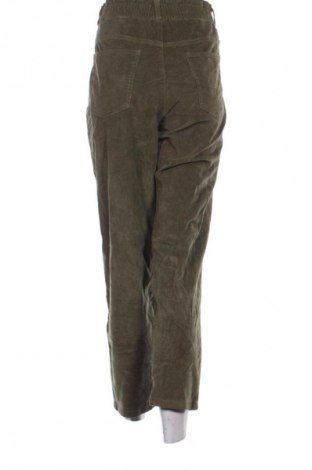 Дамски джинси Bpc Bonprix Collection, Размер XL, Цвят Зелен, Цена 7,15 €