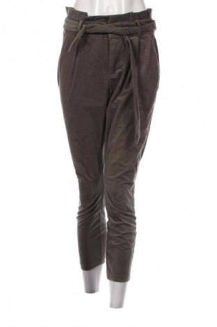 Női kordbársony nadrág Vero Moda, Méret M, Szín Zöld, Ár 3 189 Ft