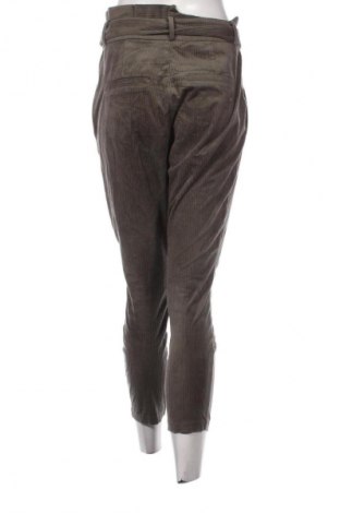 Női kordbársony nadrág Vero Moda, Méret M, Szín Zöld, Ár 3 189 Ft