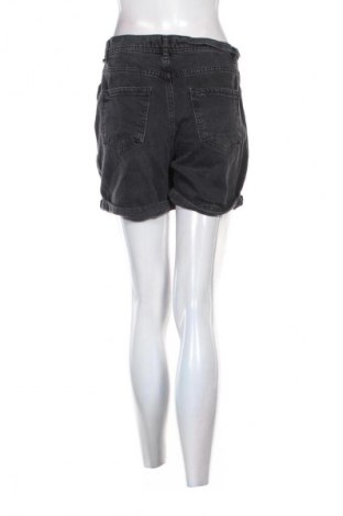 Női rövidnadrág LC Waikiki, Méret M, Szín Szürke, Ár 8 264 Ft