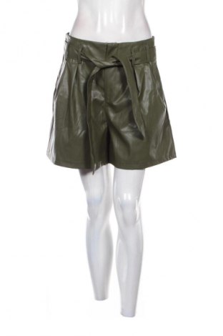Dámské kraťasy  M.b. 21, Velikost L, Barva Zelená, Cena  275,00 Kč