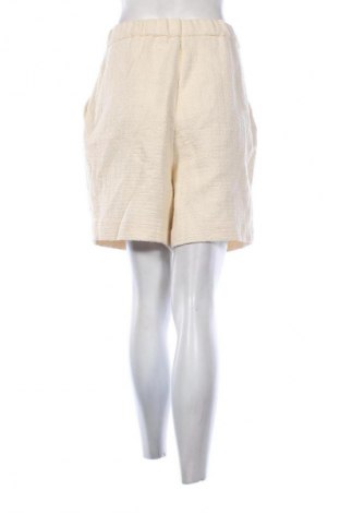 Дамски къс панталон Modstrom, Размер XL, Цвят Екрю, Цена 25,00 €