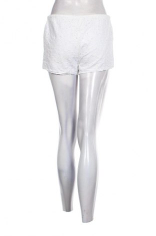 Damen Shorts Oysho, Größe S, Farbe Ecru, Preis € 17,00