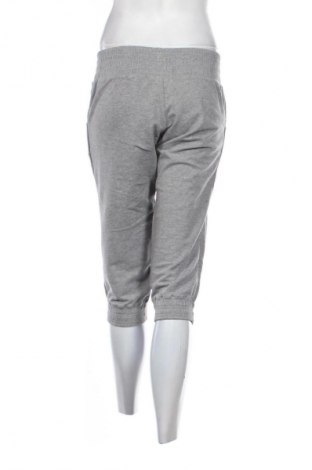 Damen Shorts PUMA, Größe S, Farbe Grau, Preis 17,00 €