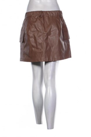 Pantaloni scurți de femei Reserved, Mărime M, Culoare Maro, Preț 34,99 Lei