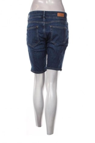 Дамски къс панталон S.Oliver, Размер M, Цвят Син, Цена 11,24 €