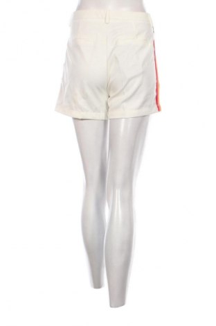 Női rövidnadrág Sisters Point, Méret M, Szín Fehér, Ár 16 269 Ft