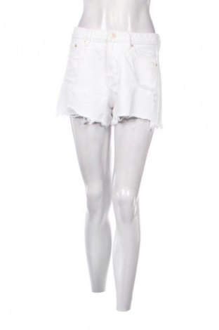 Női rövidnadrág Stradivarius, Méret M, Szín Fehér, Ár 4 132 Ft