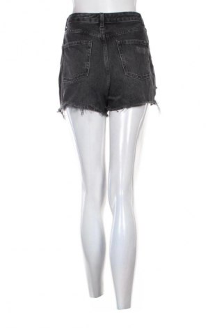 Dámské kraťasy  Topshop, Velikost S, Barva Šedá, Cena  482,00 Kč