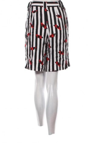 Női rövidnadrág Unbranded, Méret S, Szín Sokszínű, Ár 3 899 Ft