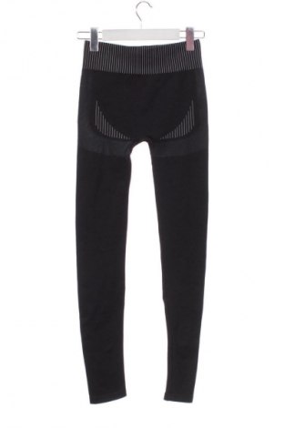 Női leggings Pretty Little Thing, Méret XXS, Szín Fekete, Ár 5 372 Ft