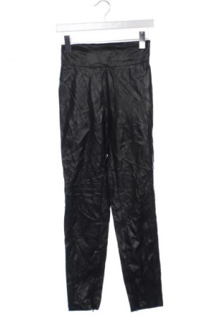 Női bőrnadrág Guess, Méret XS, Szín Fekete, Ár 32 249 Ft