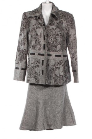 Damen Kostüm Unbranded, Größe 3XL, Farbe Mehrfarbig, Preis 72,06 €