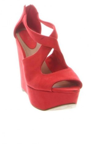 Dámské boty  Bershka, Velikost 37, Barva Červená, Cena  349,00 Kč