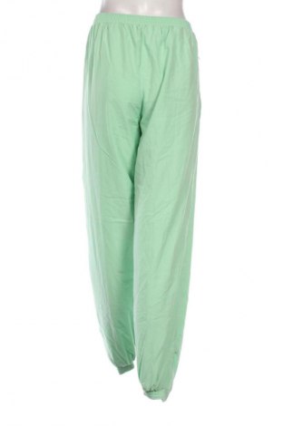 Damenhose Adidas, Größe M, Farbe Grün, Preis € 28,00