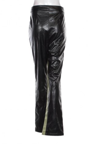 Női nadrág Amylynn, Méret M, Szín Sokszínű, Ár 29 612 Ft