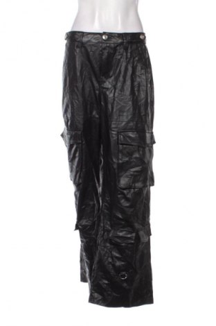 Damenhose Bershka, Größe M, Farbe Schwarz, Preis 10,99 €