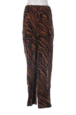 Női nadrág C&A, Méret 3XL, Szín Sokszínű, Ár 9 717 Ft