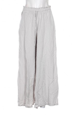 Damenhose Celestino, Größe M, Farbe Grau, Preis 15,00 €