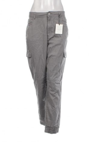 Damenhose New Look, Größe L, Farbe Grau, Preis € 30,99