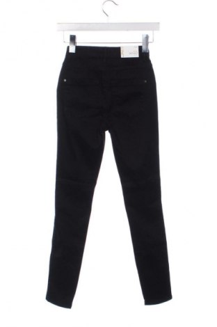 Női nadrág ONLY, Méret XXS, Szín Fekete, Ár 12 829 Ft