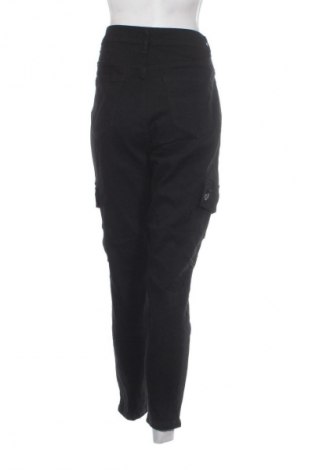 Дамски панталон SHEIN, Размер XL, Цвят Черен, Цена 6,64 €